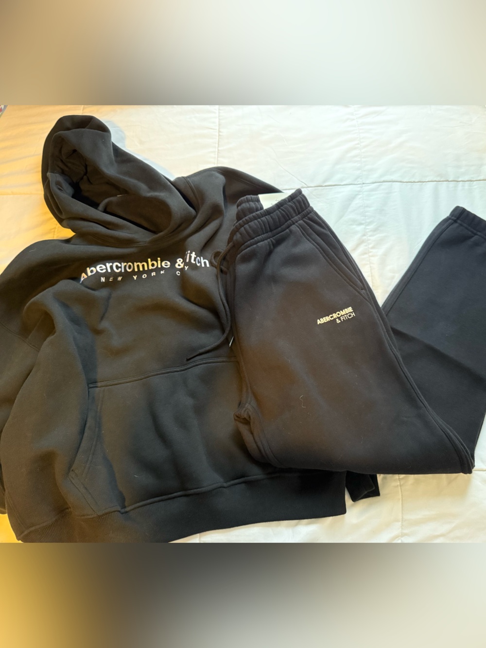 Abercrombie & Fitch Mens Black Sweat Suit Fleece Lined joggers & Hoodie NEW